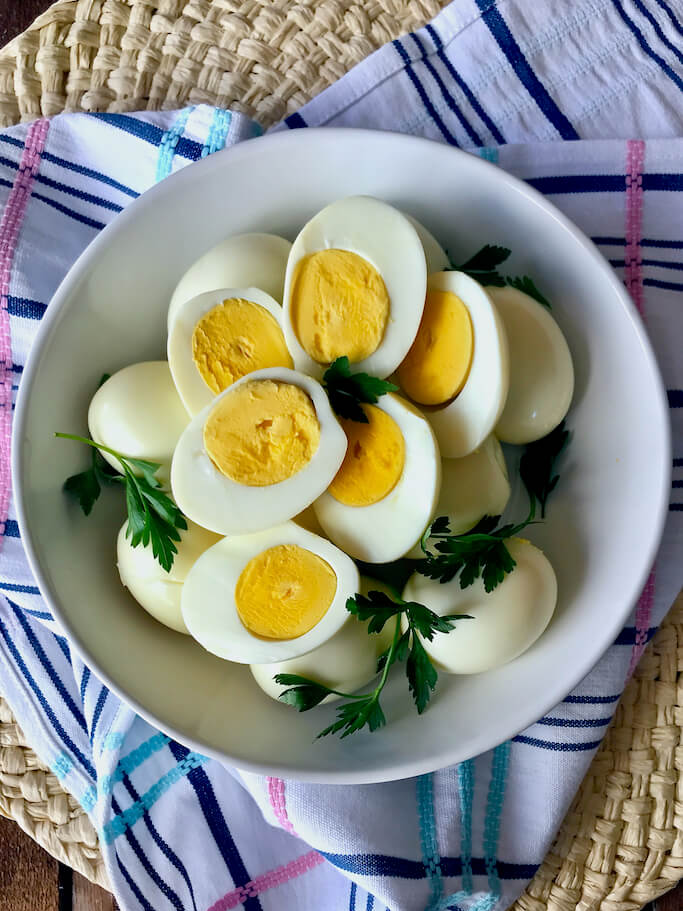 One pot hard boiled eggs hot sale