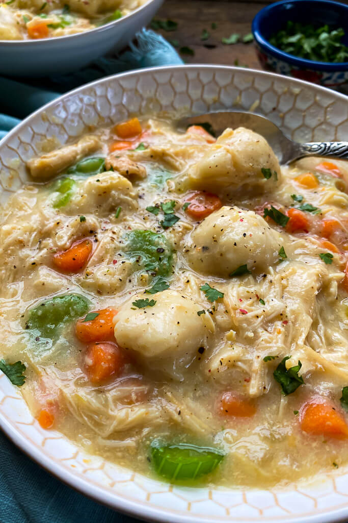 Easy Chicken and Dumplings Recipe Recipe (+VIDEO) - The Girl Who