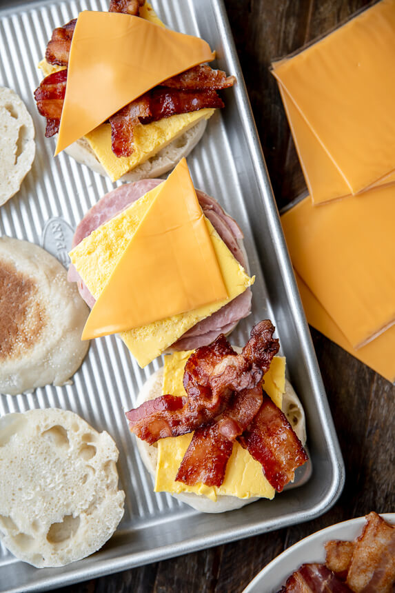 Dual Breakfast Sandwich Maker - French Toast Sausage, Egg, & Cheese 