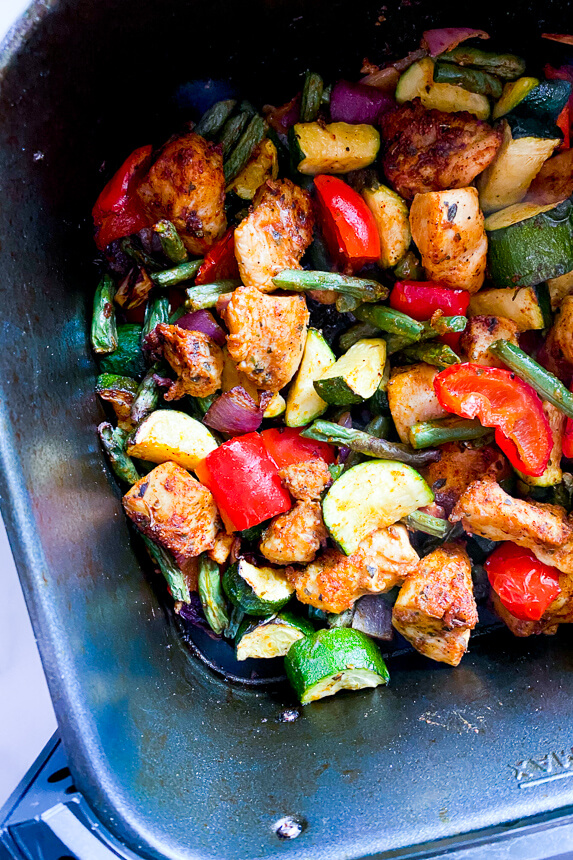 chicken and veggies in the air fryer 