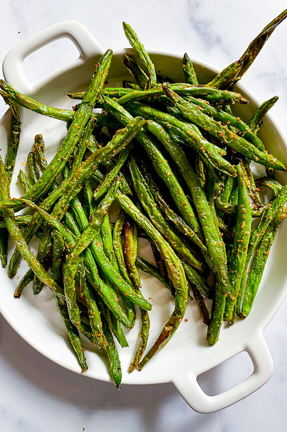 plate with cooked green beans